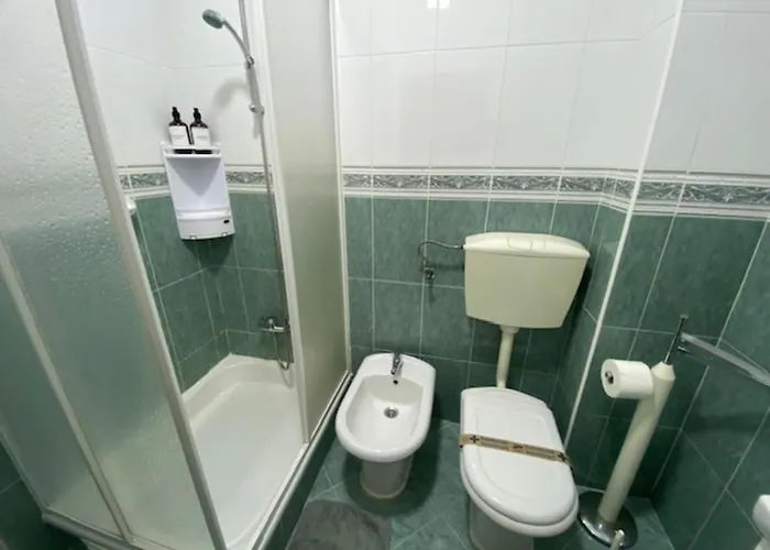 Swordfish Center Apartament *